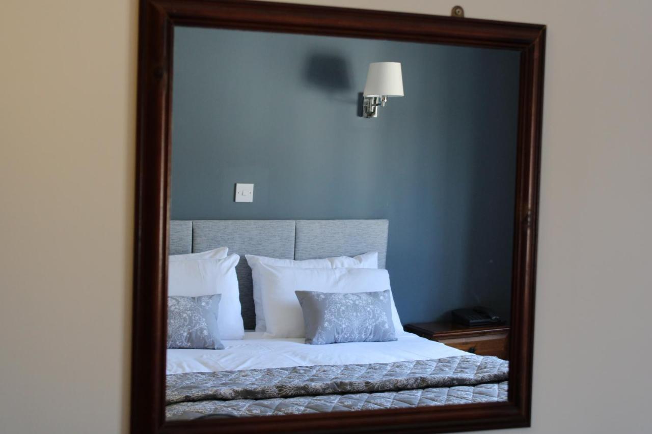 Coach House Hotel Sligo Ballymote Extérieur photo